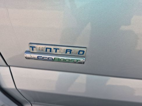 Used 2015 Ford F150 XLT image 10