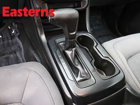 Used 2019 Chevrolet Colorado W/T image 13