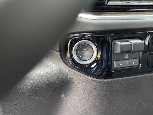 Used 2025 Chevrolet Silverado 1500 LT w/ LPO, Liner Protection Package image 23