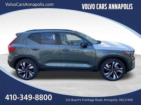 New 2026 Volvo XC40 B5 Plus w/ Protection Package Premier AWD/4WD image 8