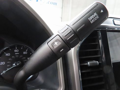 Used 2022 Ford F350 Lariat image 53