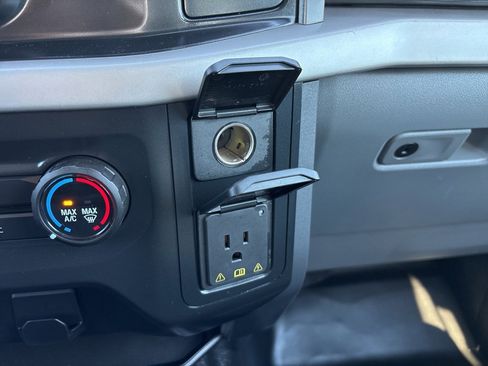 Used 2022 Ford F150 XLT w/ Trailer Tow Package image 18