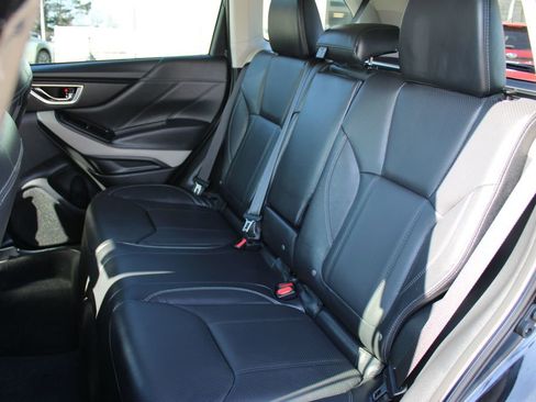 Used 2024 Subaru Forester Limited image 29