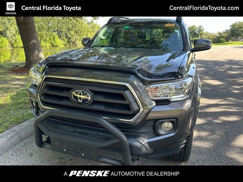 Used 2020 Toyota Tacoma SR5 RWD image 1
