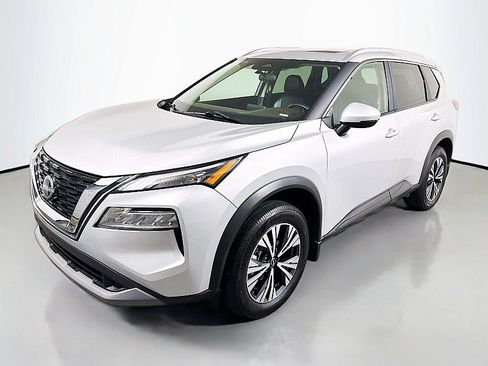 Used 2023 Nissan Rogue SV w/ SV Premium Package AWD/4WD image 3