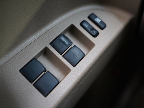 Used 2008 Toyota Highlander Sport image 26