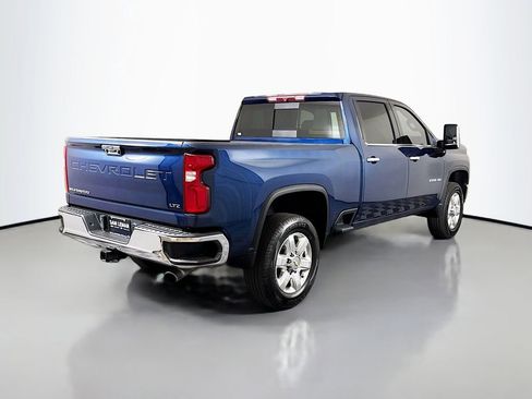 Used 2021 Chevrolet Silverado 2500 LTZ w/ LTZ Convenience Package image 7