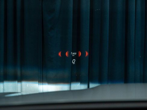 New 2025 Mercedes-Benz GLC 300 image 18