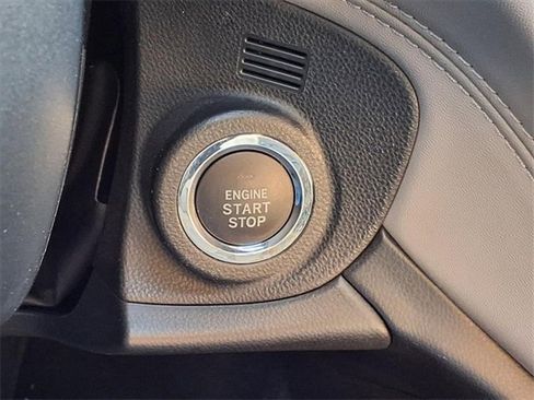 Certified 2025 Subaru Outback Premium w/ Popular Package #1A image 16