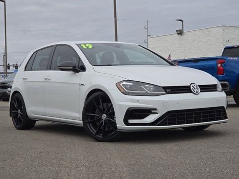 Used 2019 Volkswagen Golf R 4-Door AWD/4WD image 2