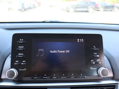 Used 2018 Honda Accord LX image 20