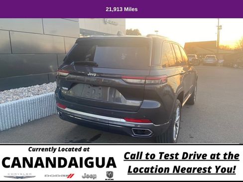 Used 2022 Jeep Grand Cherokee Summit AWD/4WD image 10