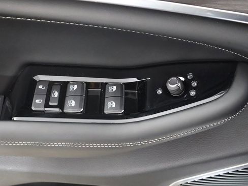 Used 2021 Jeep Grand Cherokee L Overland w/ Luxury Tech Group IV image 44