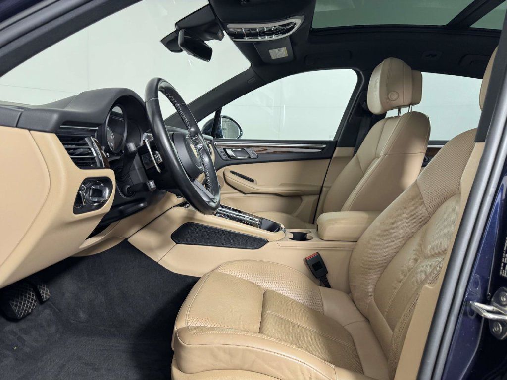Used 2022 Porsche Macan S AWD/4WD image 4