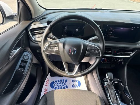 Used 2025 Buick Encore GX Preferred AWD/4WD image 15