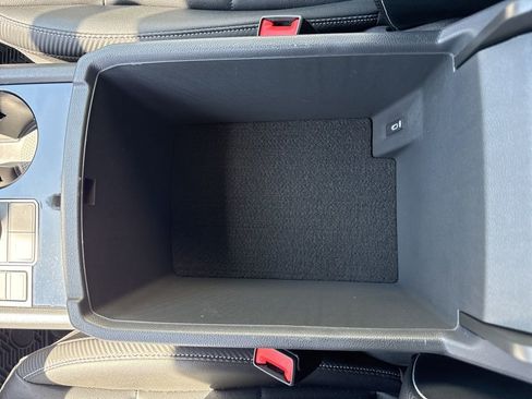 Used 2023 Volkswagen Atlas Cross Sport SE image 26