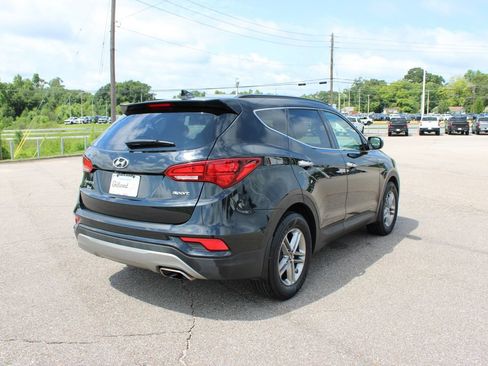 Used 2018 Hyundai Santa Fe Sport w/ 2.4L Value Package 02 FWD image 16