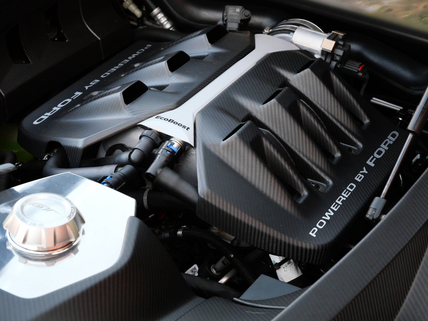 Used 2020 Ford GT Carbon Series RWD image 19