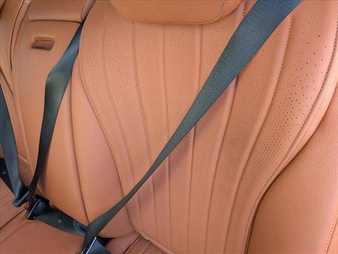 Used 2022 Mercedes-Benz S 500 4MATIC image 17