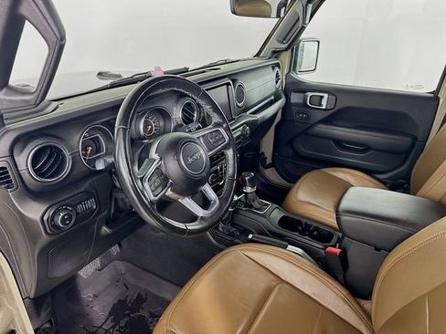 Used 2022 Jeep Gladiator Overland w/ Popular Equipment Package image 13