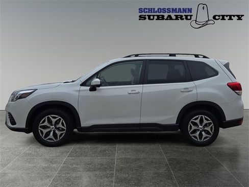 Certified 2023 Subaru Forester Premium image 6