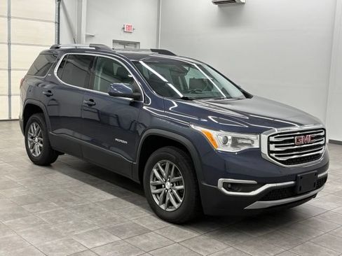 Used 2019 GMC Acadia SLT AWD/4WD image 1