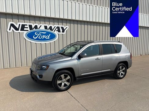Used 2017 Jeep Compass High Altitude AWD/4WD image 1
