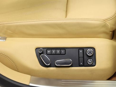 Used 2012 Bentley Flying Spur Flying Spur AWD/4WD image 93