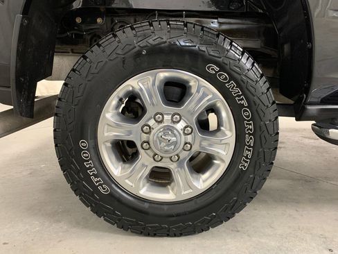 Used 2022 RAM 2500 Big Horn w/ Level C Equiment Group image 10