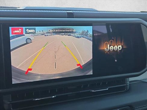 Used 2024 Jeep Wrangler Unlimited Sahara w/ Technology Group AWD/4WD image 14