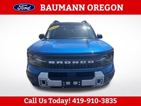 Used 2025 Ford Bronco Sport Badlands AWD/4WD image 8