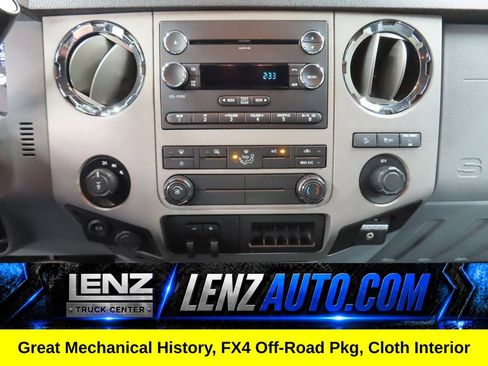 Used 2015 Ford F250 XLT w/ XLT Premium Package AWD/4WD image 12