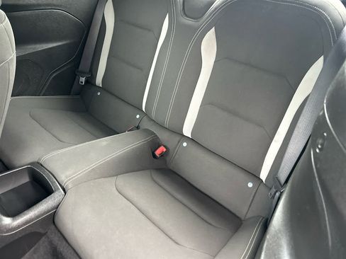 Used 2019 Chevrolet Camaro LT image 19