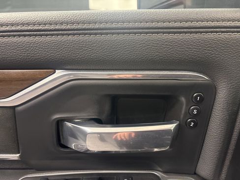 Used 2024 RAM 2500 Laramie image 27