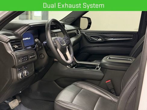 Certified 2023 GMC Yukon Denali AWD/4WD image 31