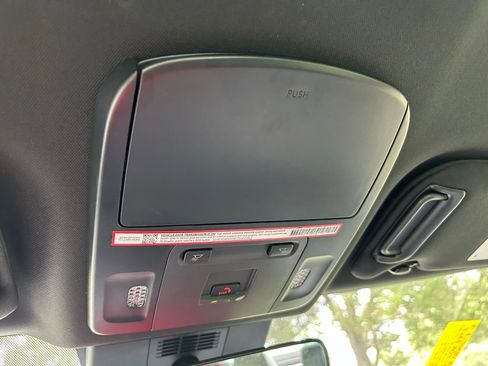 Used 2025 Toyota Camry SE w/ Convenience Package FWD image 29
