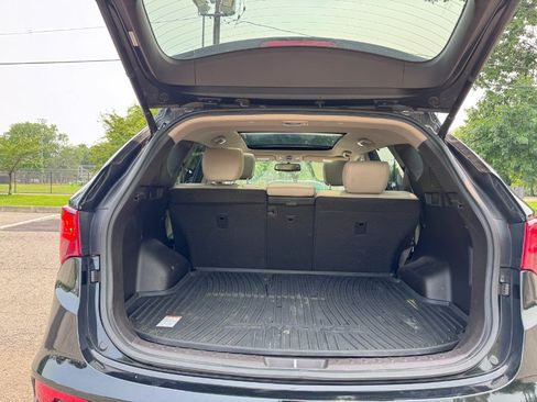 Used 2017 Hyundai Santa Fe Sport w/ 2.4L Tech Package 04 AWD/4WD image 9