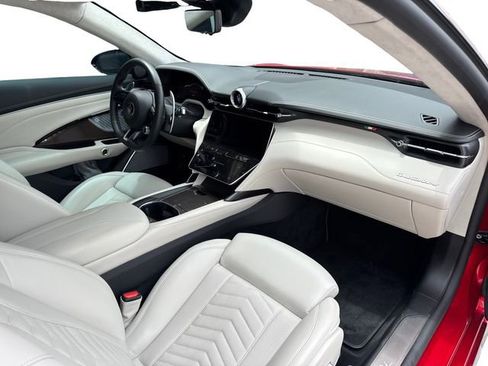 Used 2024 Maserati GranTurismo Trofeo AWD/4WD image 10