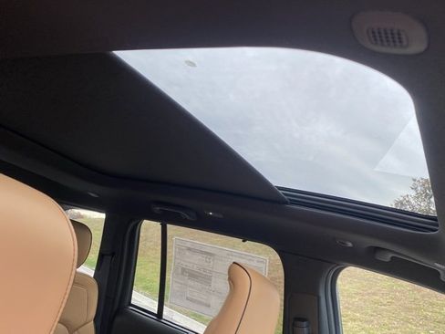 New 2025 Jeep Grand Cherokee Summit image 33