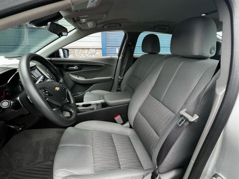 Used 2017 Chevrolet Impala LS FWD image 11