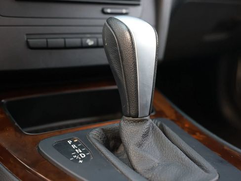 Used 2011 BMW 328i xDrive Sedan AWD/4WD image 40