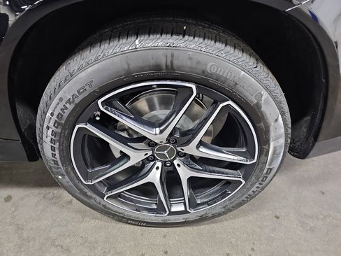 New 2026 Mercedes-Benz GLE 53 AMG 4MATIC Coupe image 35