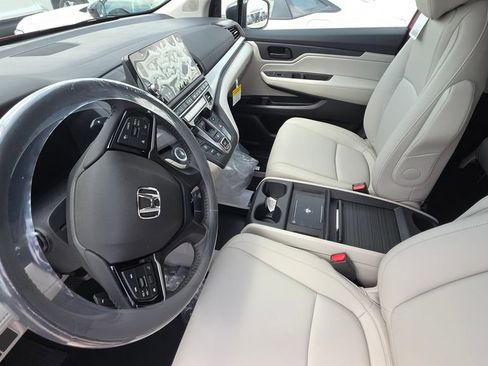 New 2026 Honda Odyssey EX-L image 11
