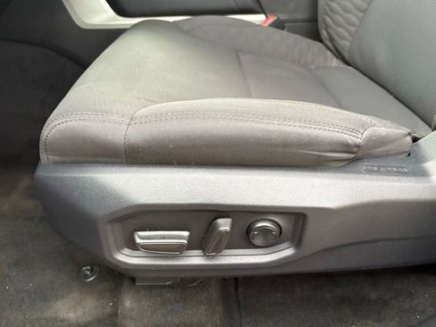 Used 2025 Toyota Sequoia SR5 image 29