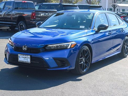 Certified 2024 Honda Civic Sport image 3