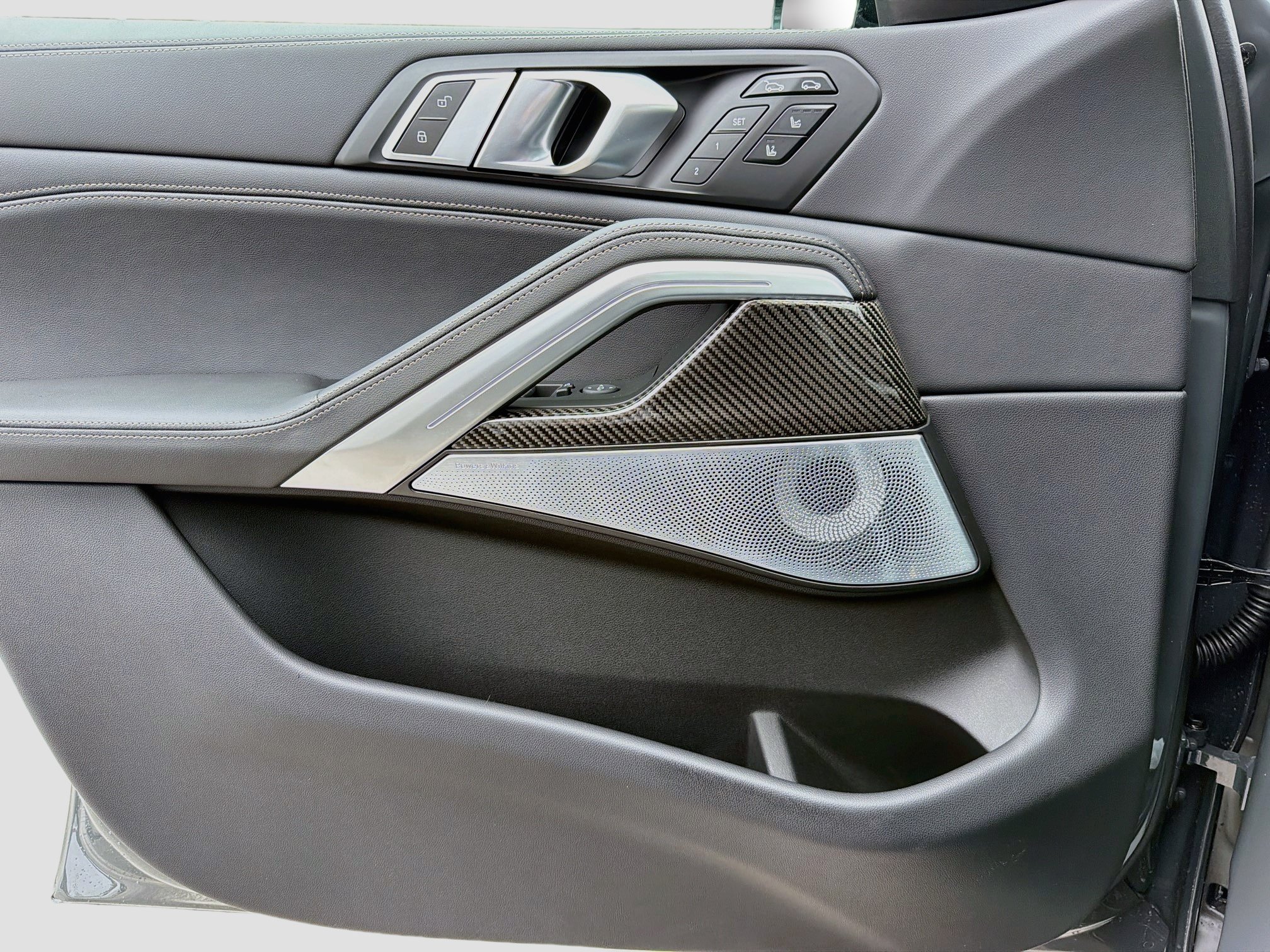 New 2027 BMW X6 M60i AWD/4WD image 22