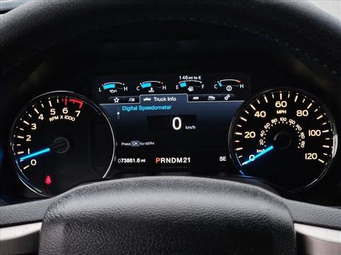 Used 2016 Ford F150 Platinum w/ Equipment Group 701A Luxury RWD image 10