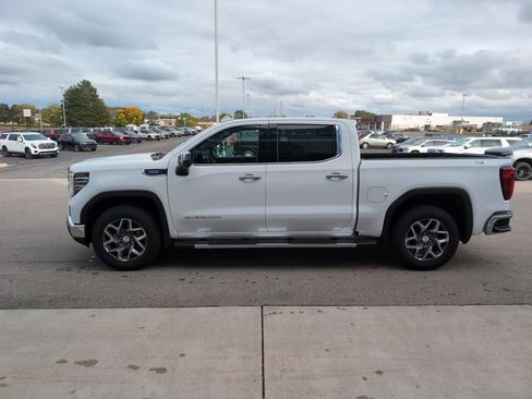 Used 2025 GMC Sierra 1500 SLT w/ SLT Premium Plus Package image 5