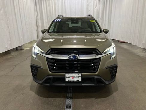 Used 2024 Subaru Ascent Premium w/ Convenience Package AWD/4WD image 8