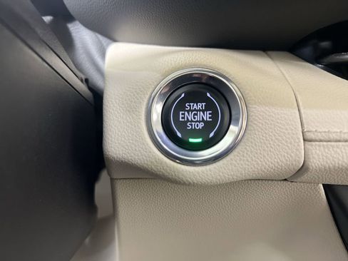 Certified 2023 Buick Envision Preferred AWD/4WD image 17